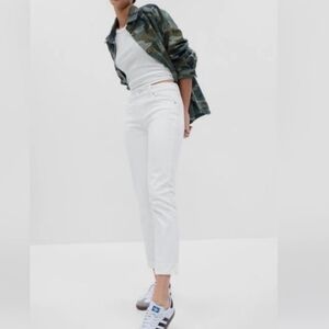 Gap Girlfriend Mid Rise Raw Hem Ankle Jeans Pants